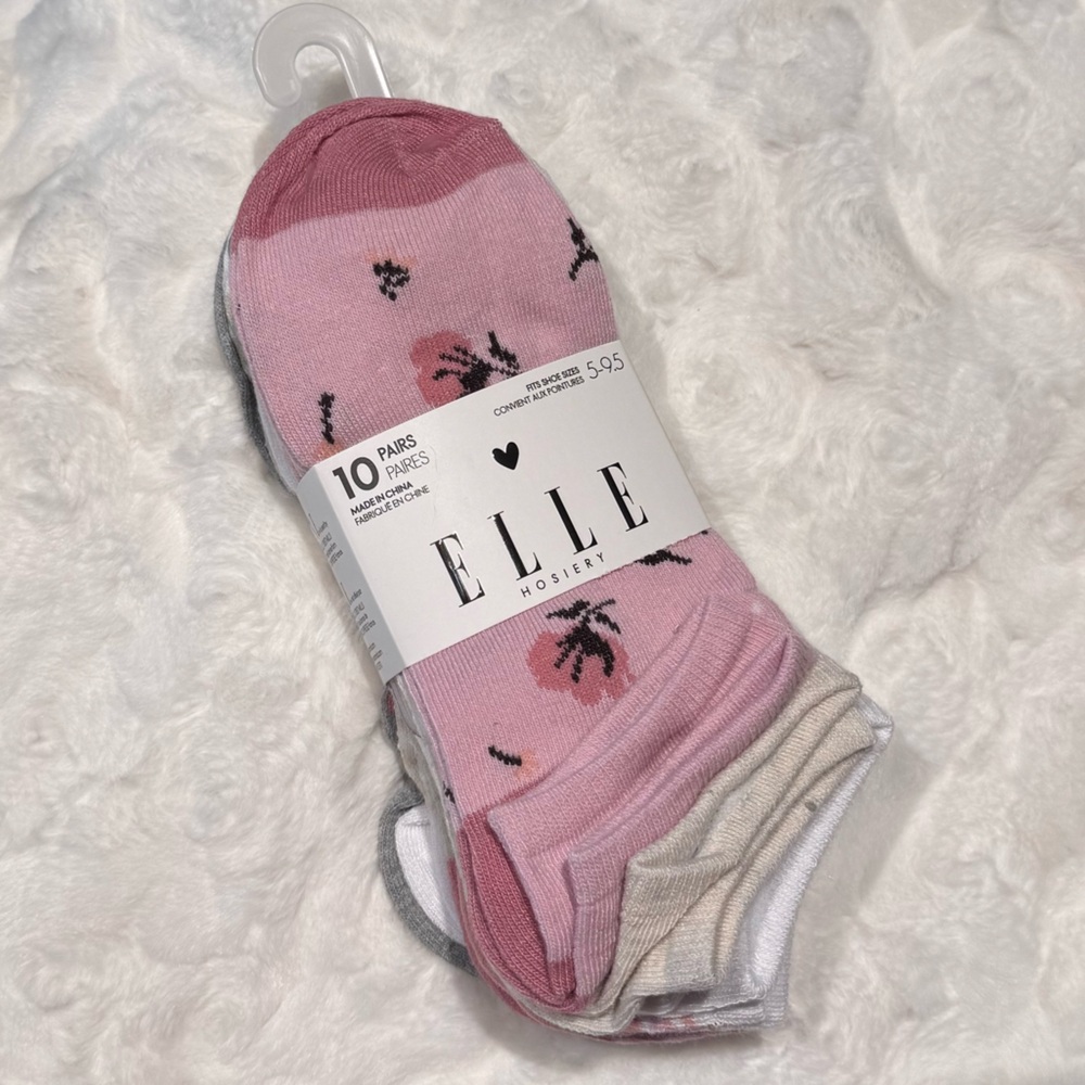 New ELLE Hosiery Women's Striped No-Show Socks 10-Pair Pack